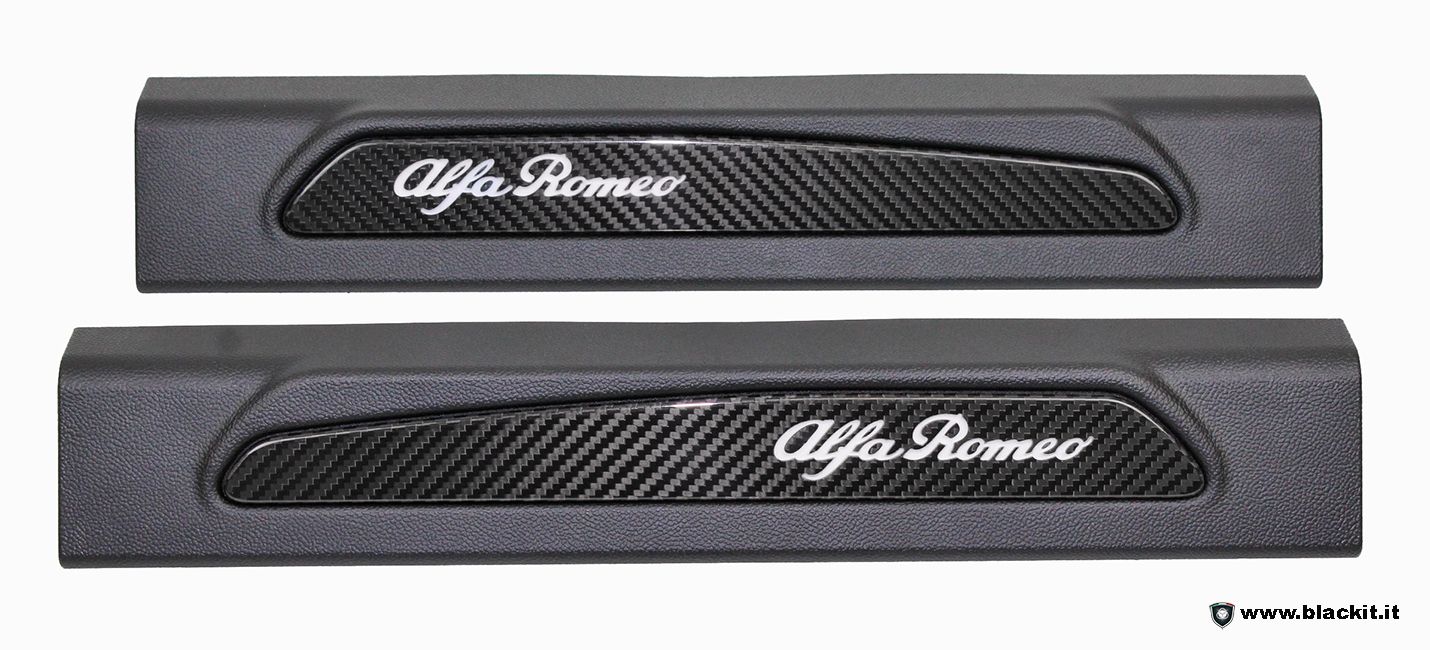 Autocollants De Protection De Seuil En Fibre De Carbone Pour Alfa Romeo Giulia 2017-2019 – Lot De 2, Rouge