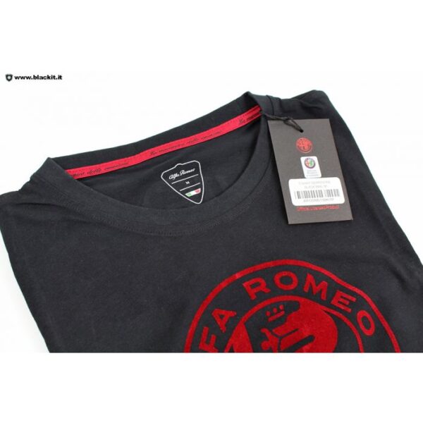 etichetta T-shirt Alfa Romeo nera 110 collection