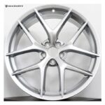 Set di 4 cerchi originali Alfa Romeo da 20″ Silver lucido per Stelvio