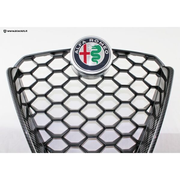 Carbon front grille for Giulia 50547088 with logo