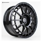 SET 4 Cerchi Montecarlo MAK NTT da 17″ Nero lucido per Mito